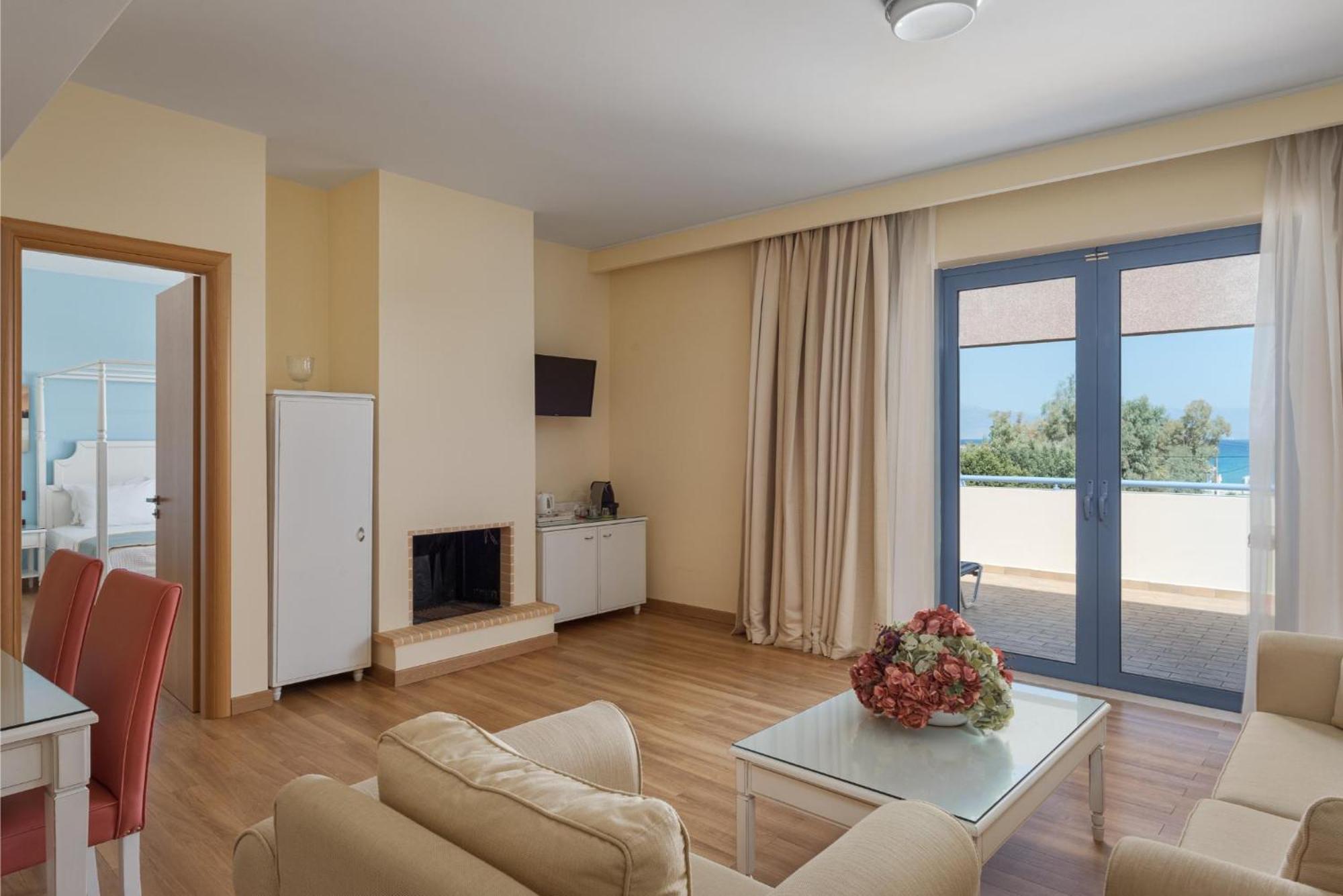 Alkyon Resort Hotel & Spa Vrahati Habitación foto
